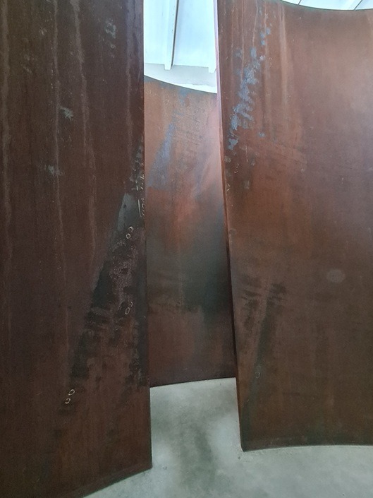 Torqued Ellipses van Richard Serra - vk